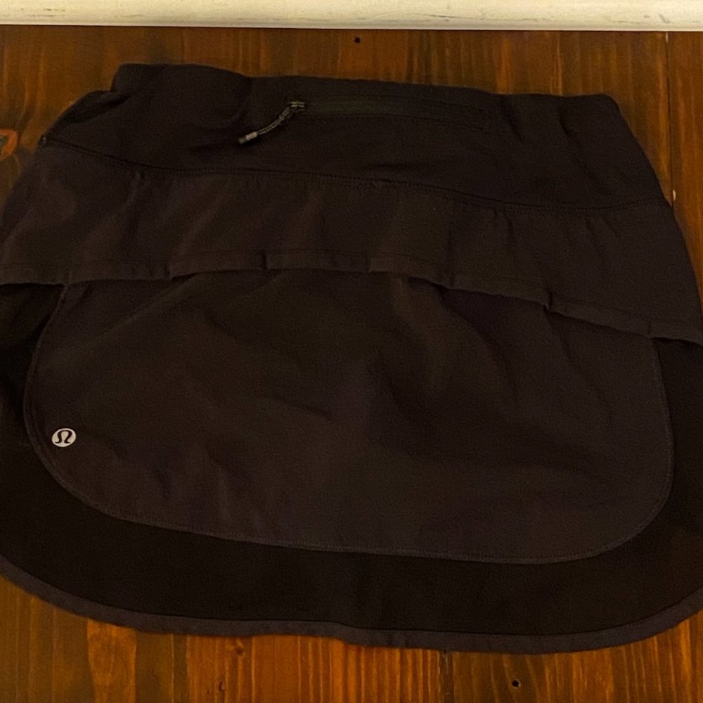 Black Lululemon Skirt Size 4